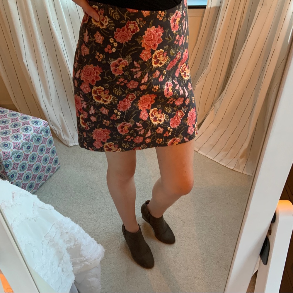 LOFT Floral Skirt